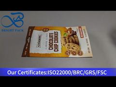 Κουκλάκια με σοκολάτα, τσάντα με φερμουάρ.