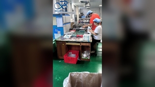 Προσαρμοσμένες, ασφαλείς, ευέλικτες τσάντες ανάρτησης με καθαρό παράθυρο Ελαφρύς τσαντάκι λιανικής προβολής